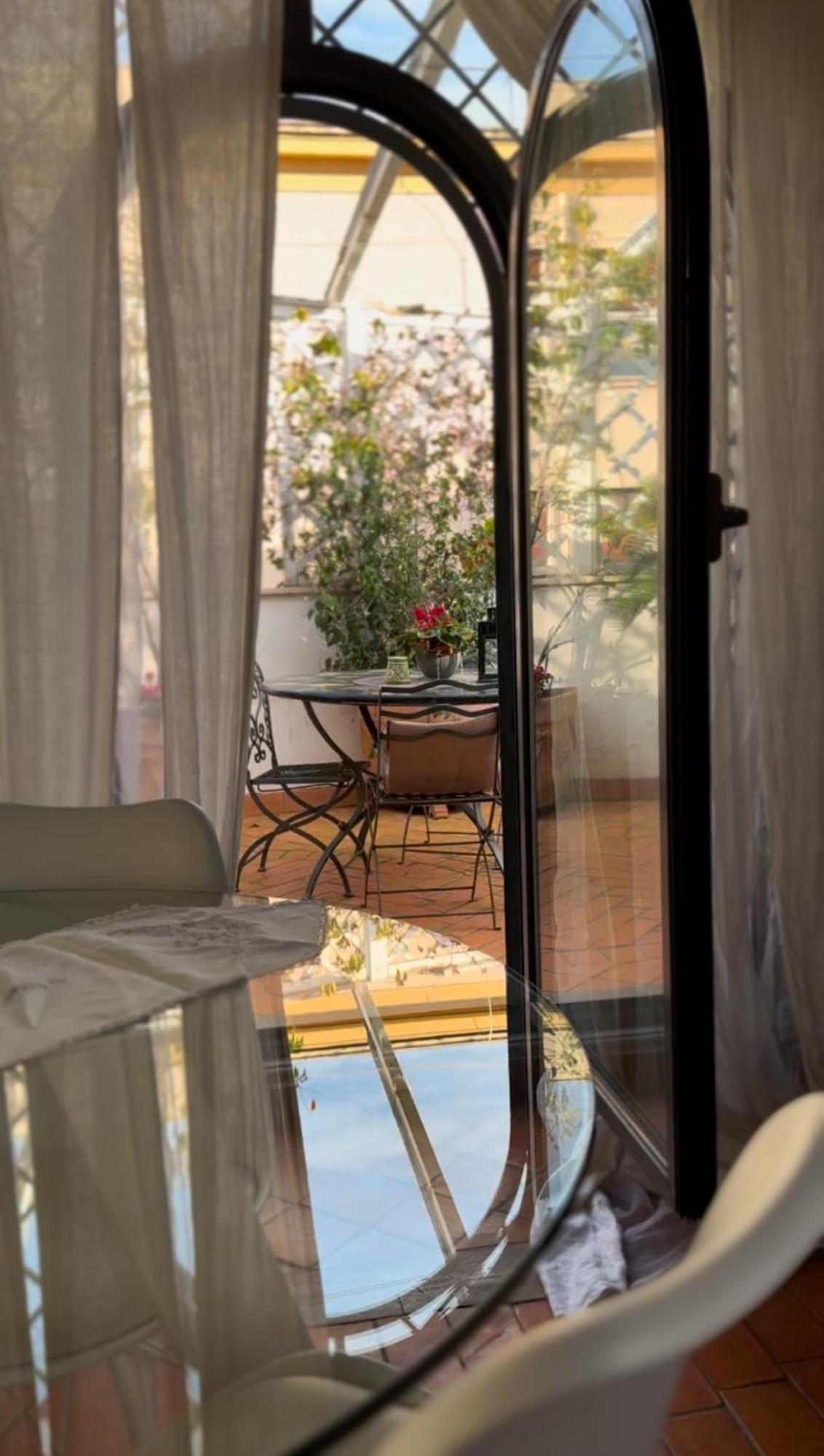 Attico Le Castelline Apartment โรม ภายนอก รูปภาพ